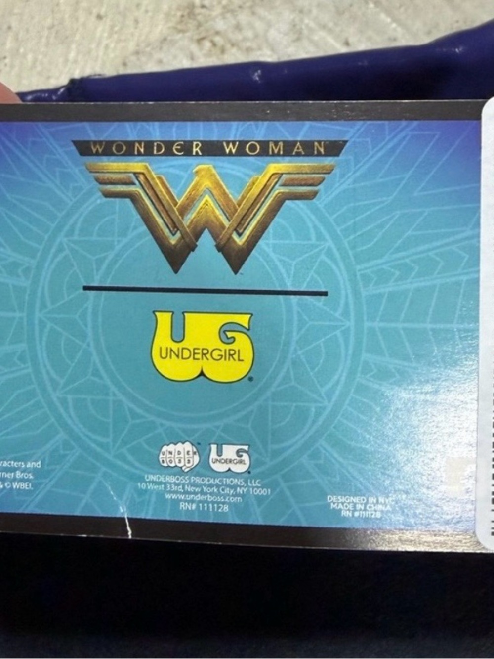 New Wonder Woman Costume. Large. Corset fits 34-36C. - Picture 8 of 9
